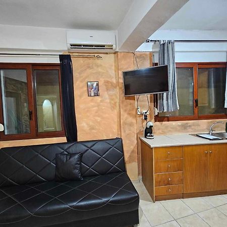 George'S Guest House 하니아 외부 사진
