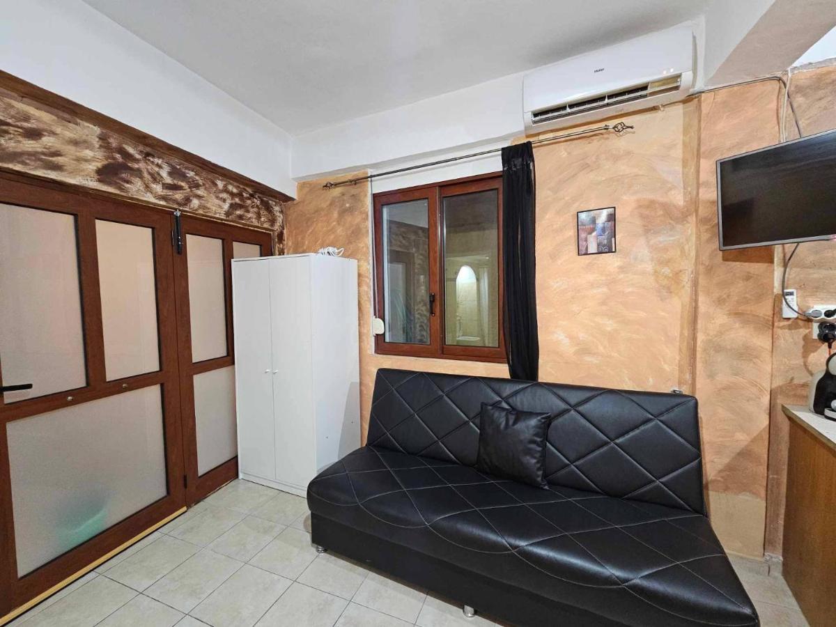 George'S Guest House 하니아 외부 사진